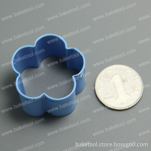 Small Flower Shape Cookie Cutter for Cake Decoration
